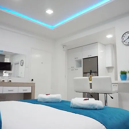 Apartament Lazuli 209 *