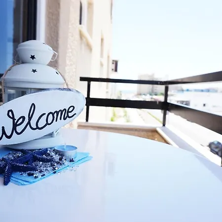 Lazuli Beach 209 Apartment Larnaca