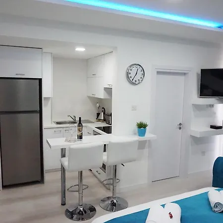 Lazuli 209 Larnaca